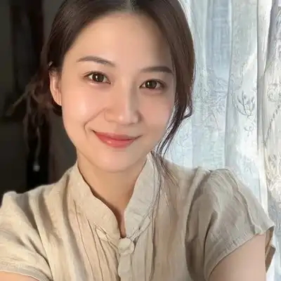董佑诗